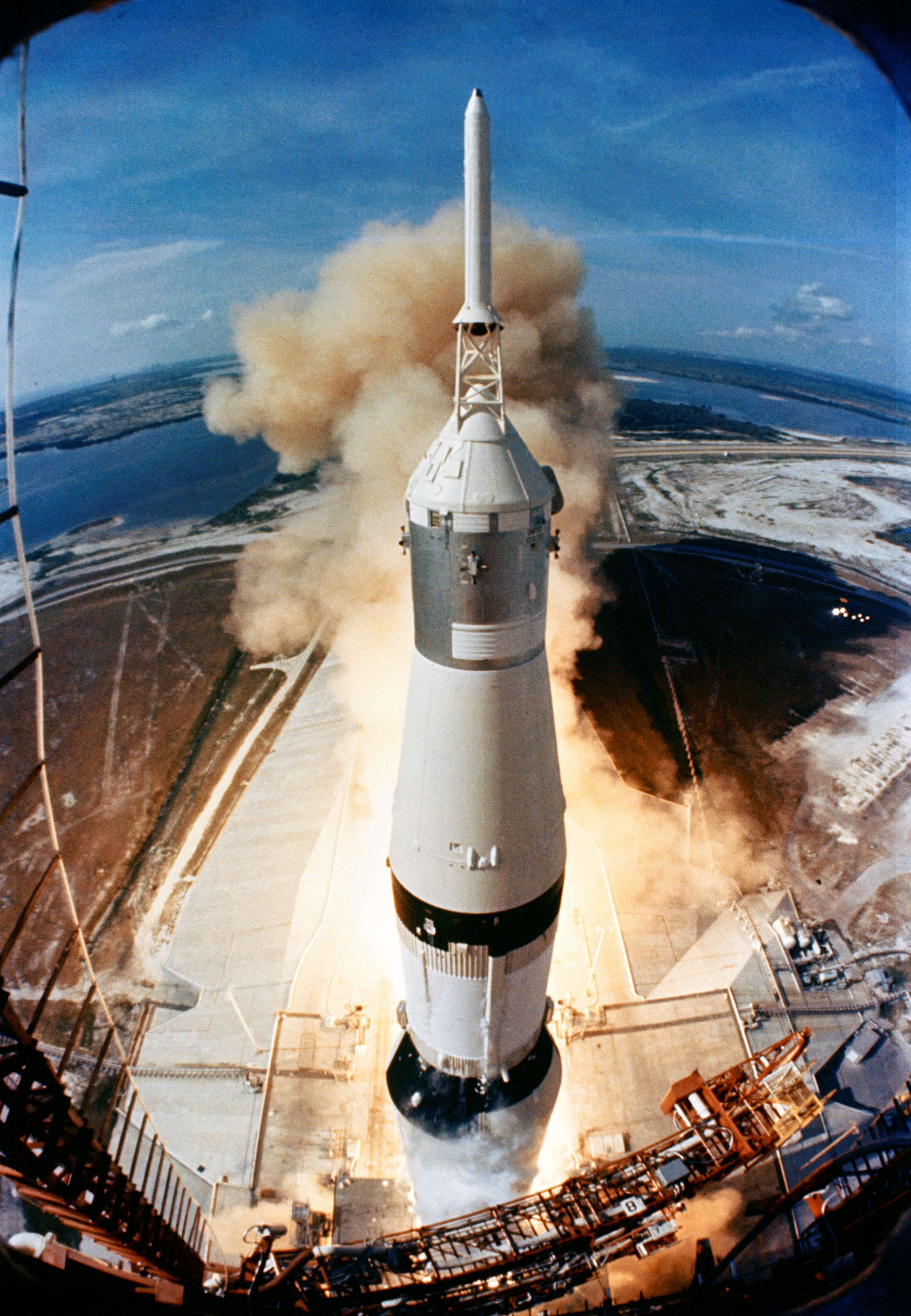 apollo-11-launch-air-and-space-travel